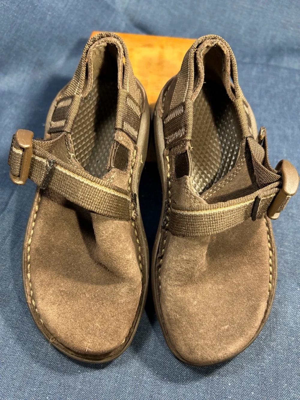 Chaco leather loafers slide in shoes